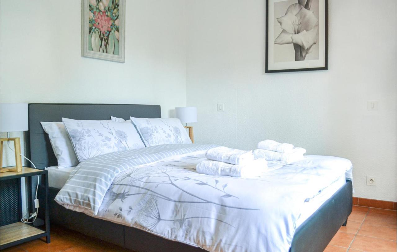 2 Bedroom Nice Home In Vitrac 维塔克 外观 照片